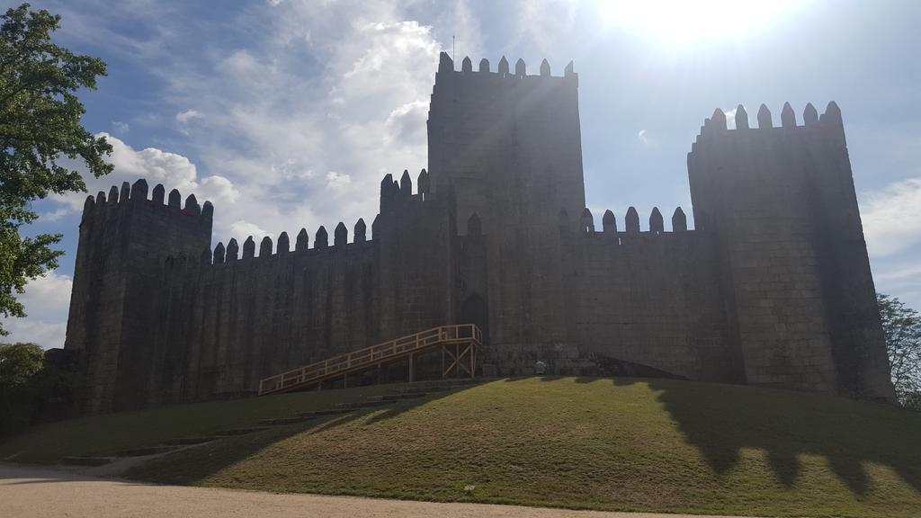 Posh Residences Guimarães Екстериор снимка